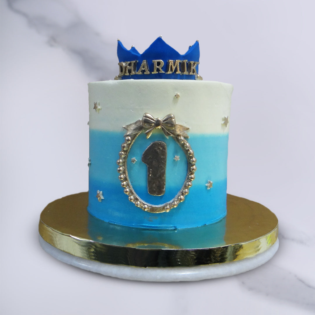 Royal Black and Golden Crown Cake - Dough and Cream