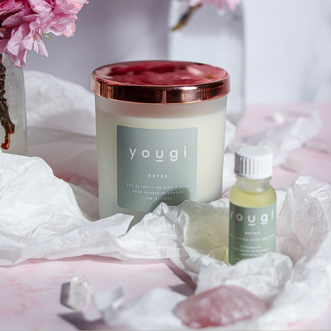 Detox Yougi candle and essential oil