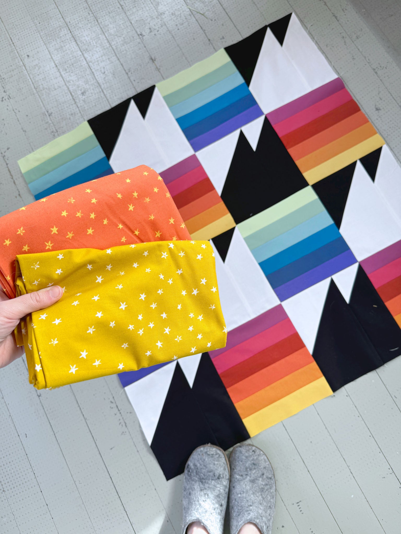 Falcon Ridge Rainbow Fabric Pull