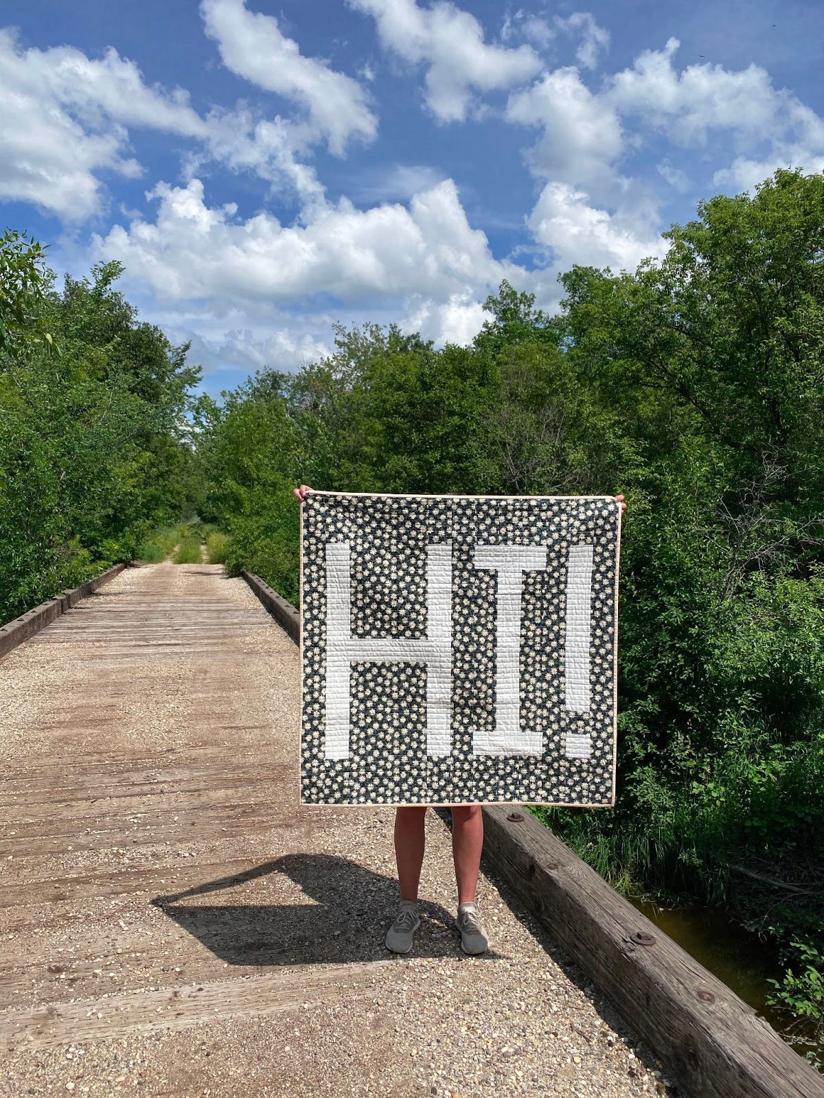 HI Quilt On Bridge Close Up