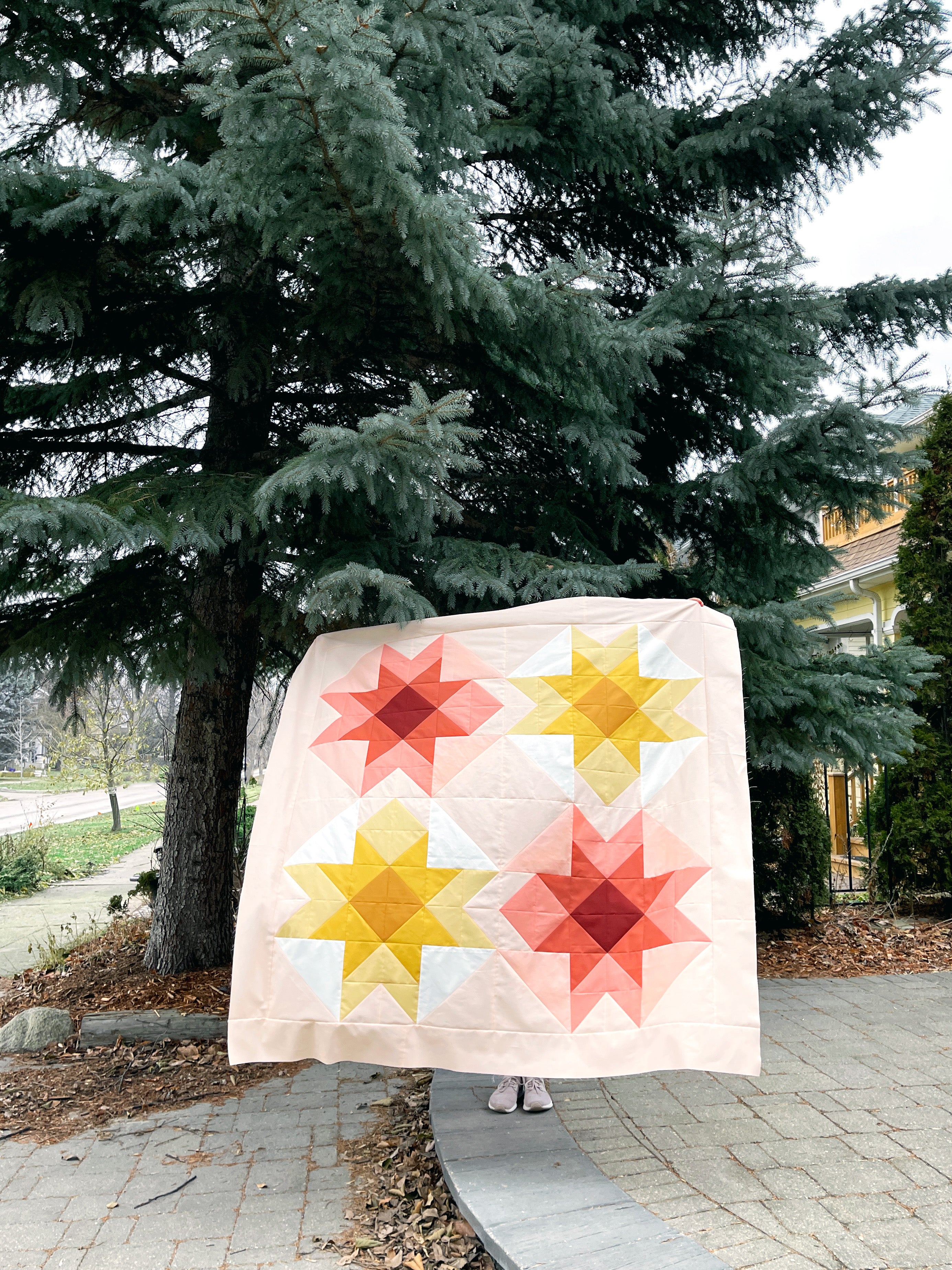 Pine Point Peach Yellow Quilt Top