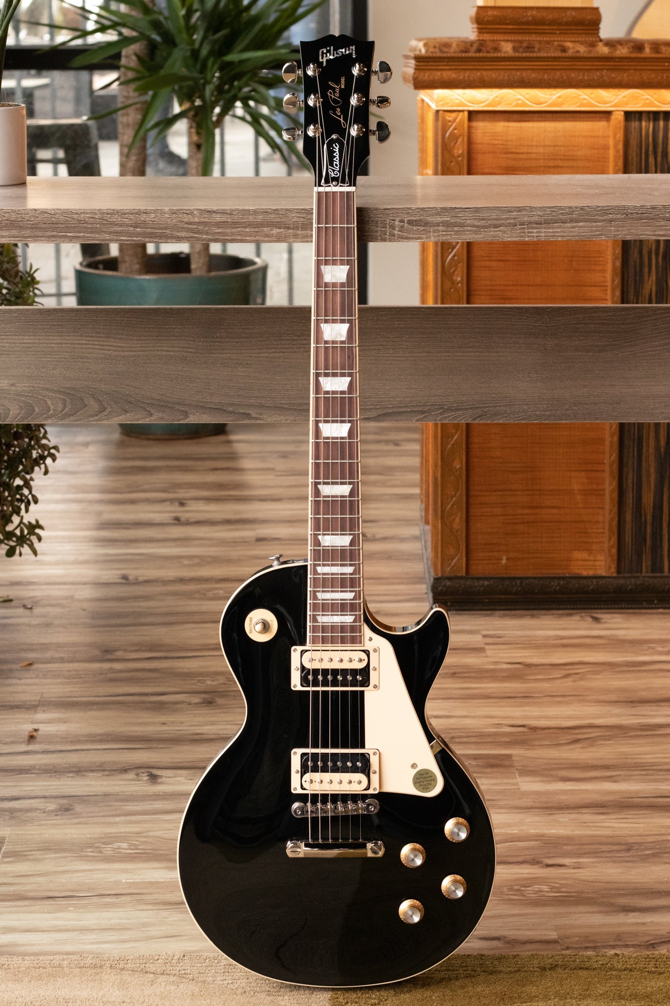 Gibson Les Paul Classic Ebony - Best Price! – Guitars USA Music Store