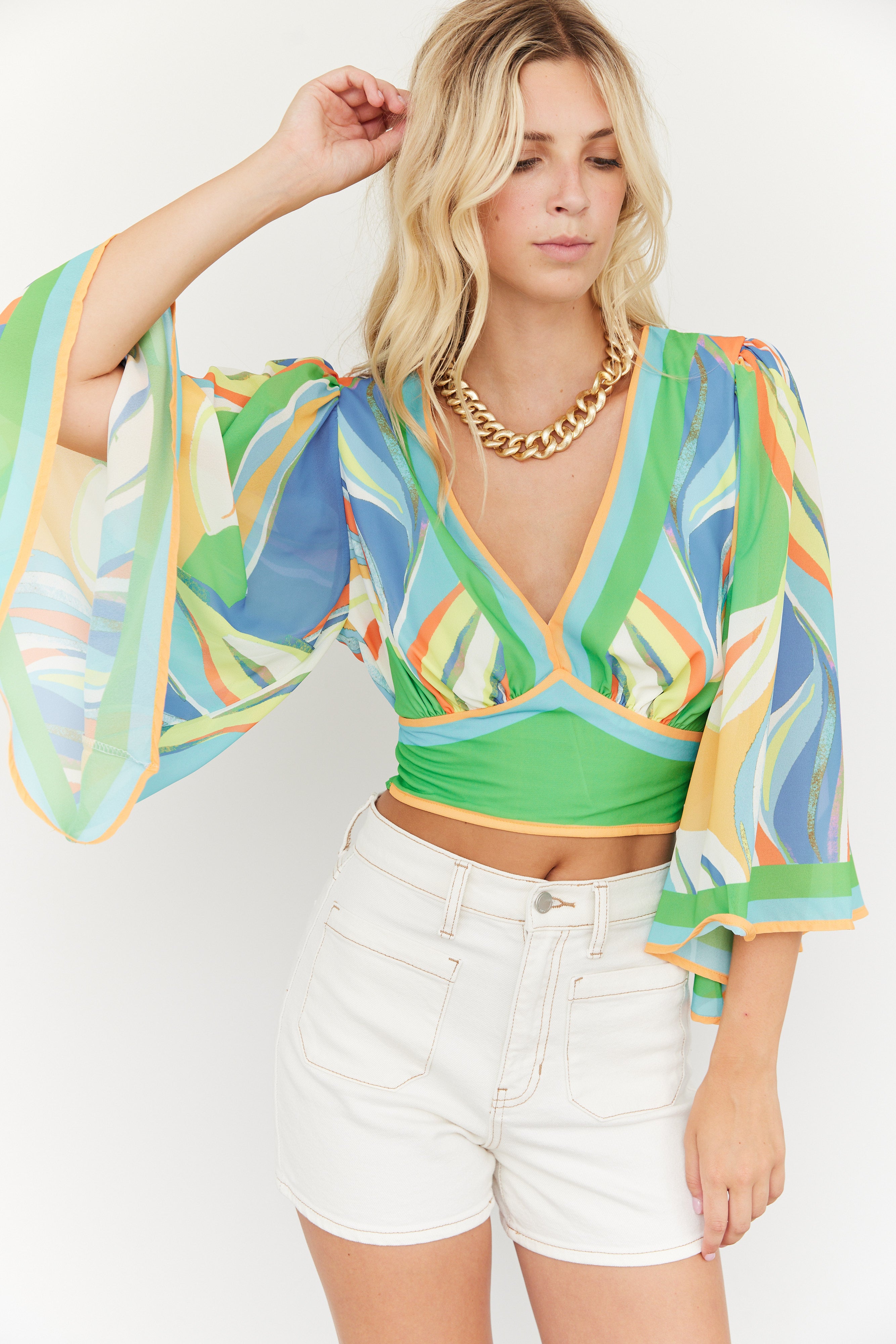 SALE - Ellie Printed V Neck Cropped Top