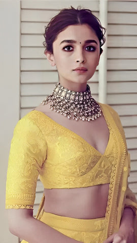 Alia Bhatt in kundan choker