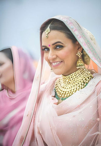 Neha Dhupia in single Kundan choker piece