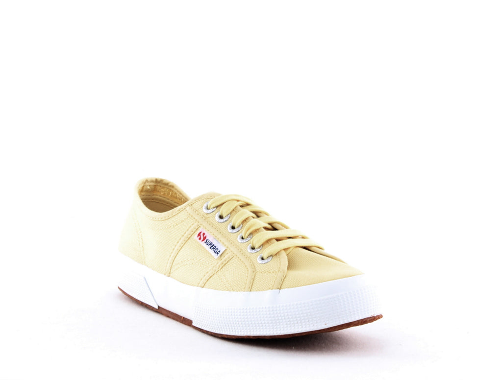 2750 Cotu Classic Sneakers Yieldings