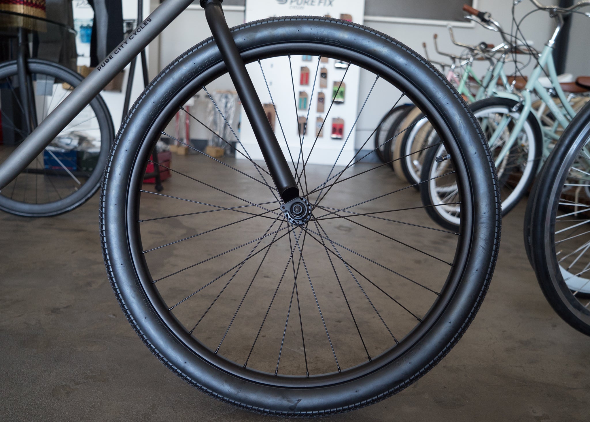 re spoke bike wheel