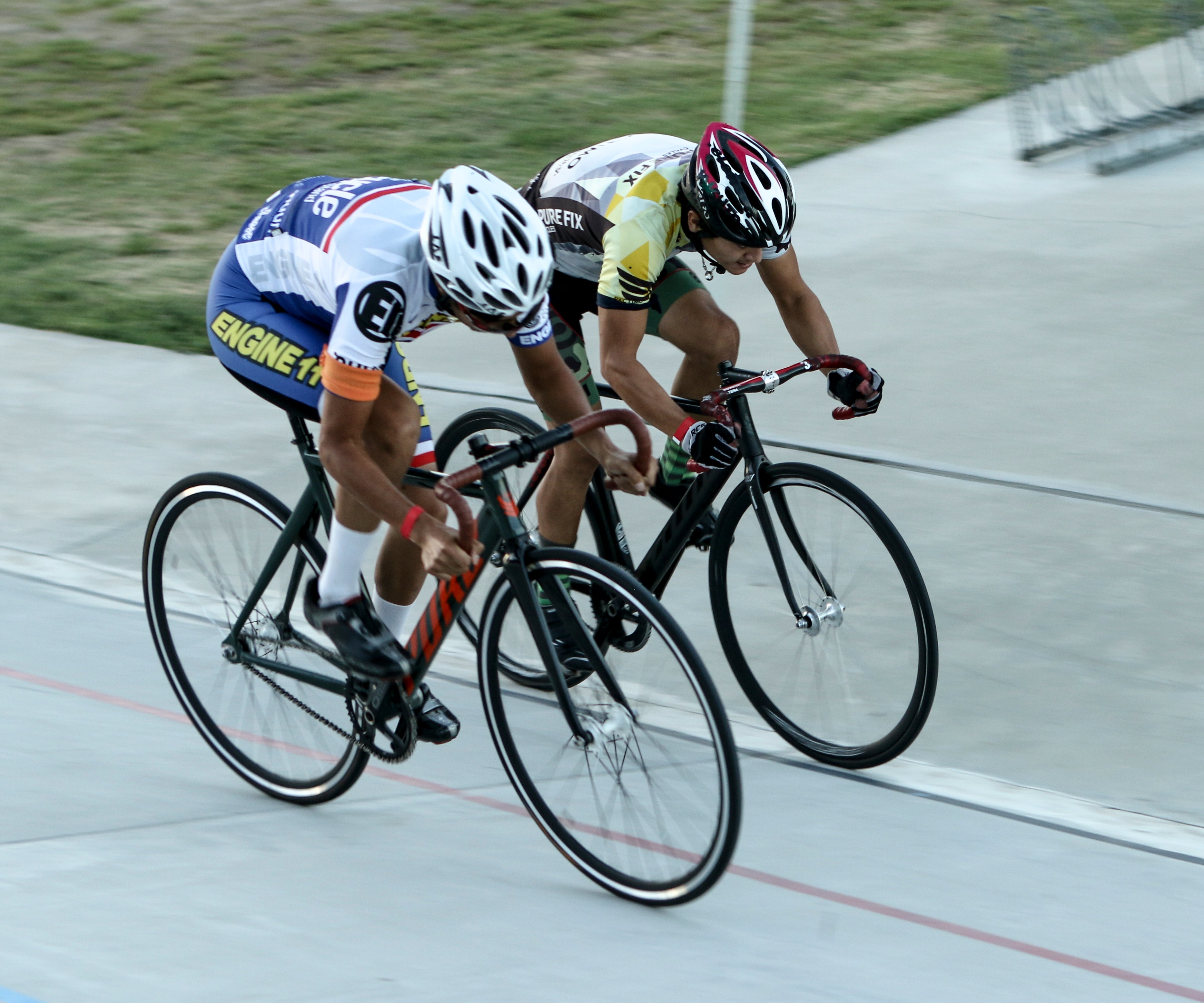 bicycle track racing