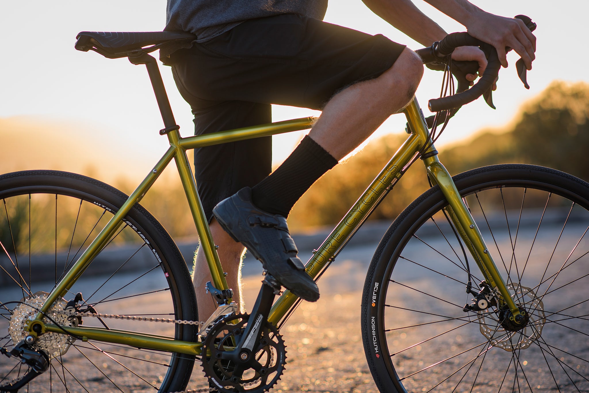 gravel adventure bike