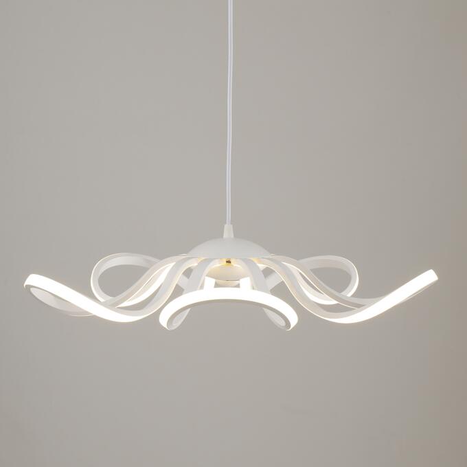 Flower pendant light