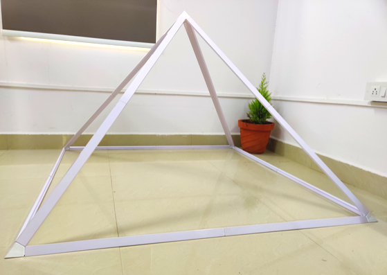 Aluminum Pyramids for Meditation & Healing - 4FTx4FT (122cmsx122cms) - 51pyramids