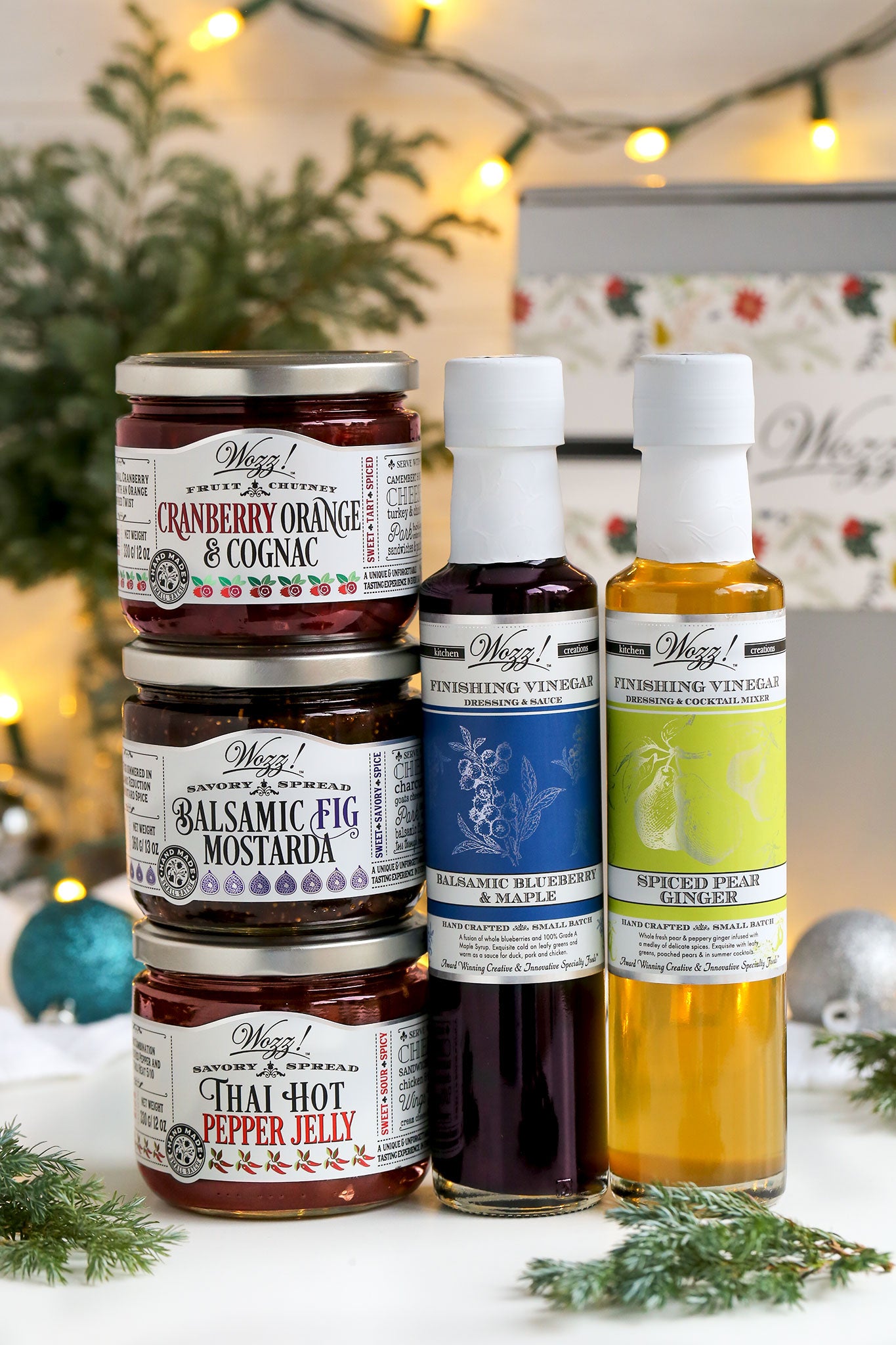 https://cdn.shopify.com/s/files/1/0081/2112/files/gourmet-holiday-gift-set-jams-spreads-and-vinegar_2048x2048.jpg?v=1606087130