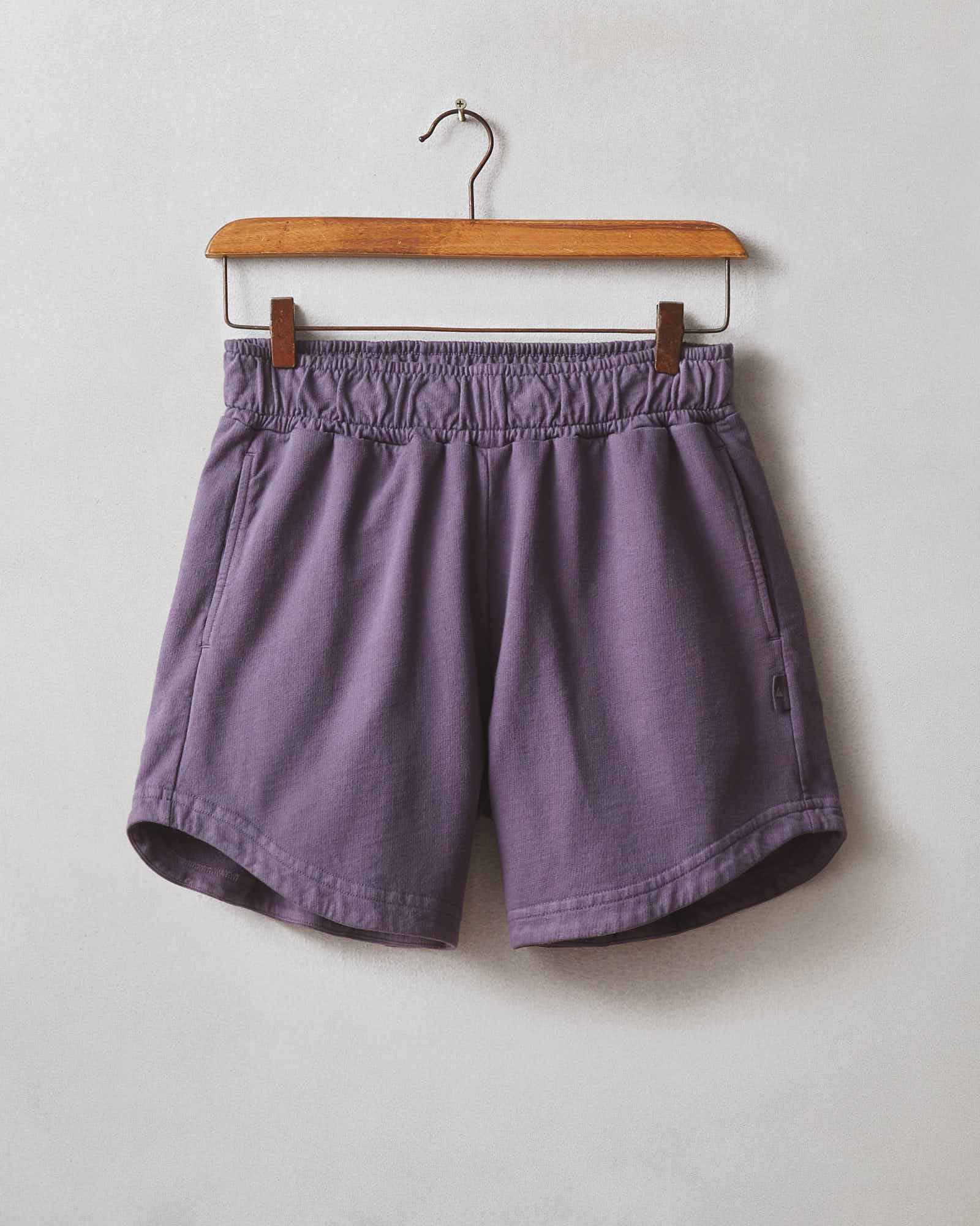 Curved Hem Short - Vintage Violet