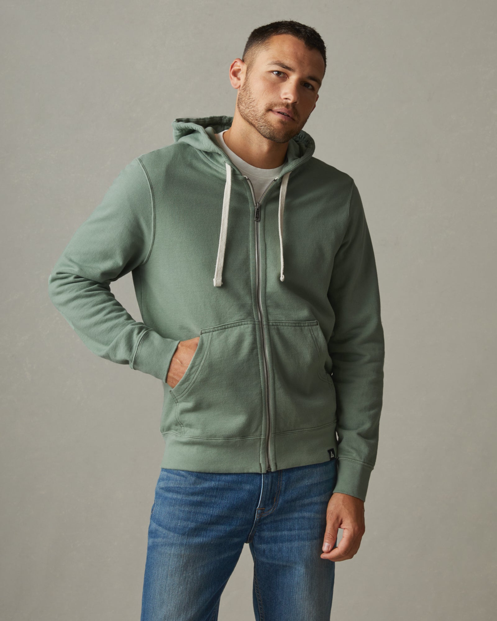 vault room AIM HOODIE / GRY