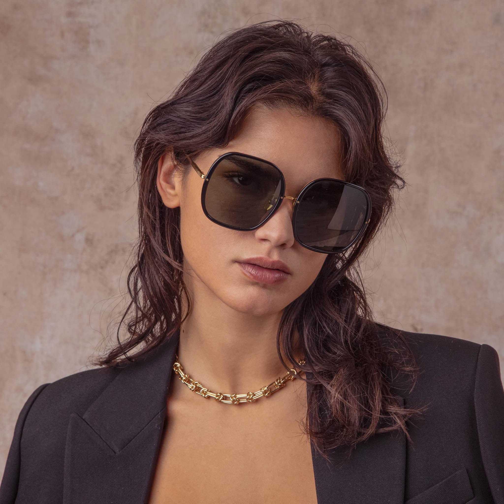 Celia Oversized Sunglasses in Black