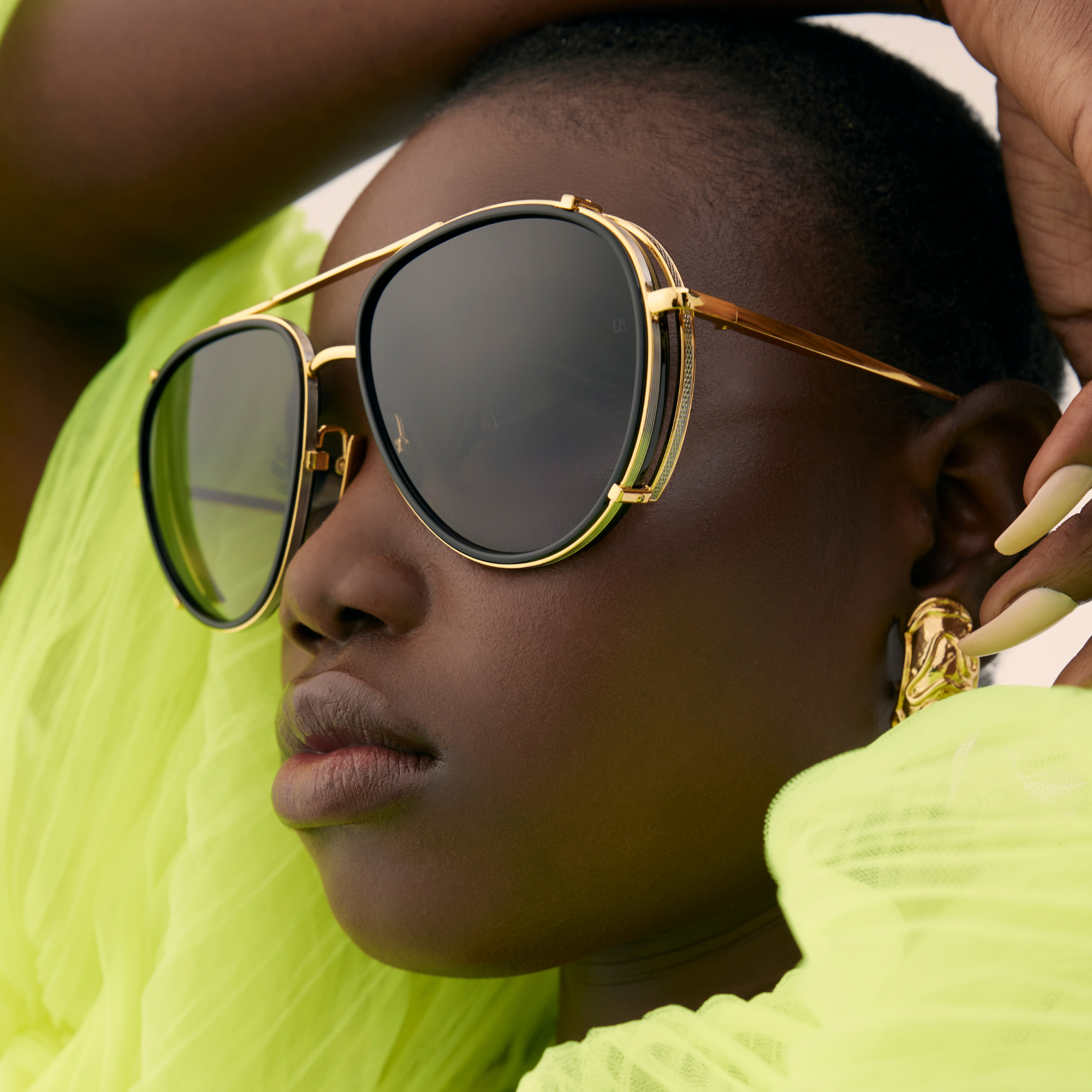 Dimitri Aviator Sunglasses in Yellow Gold