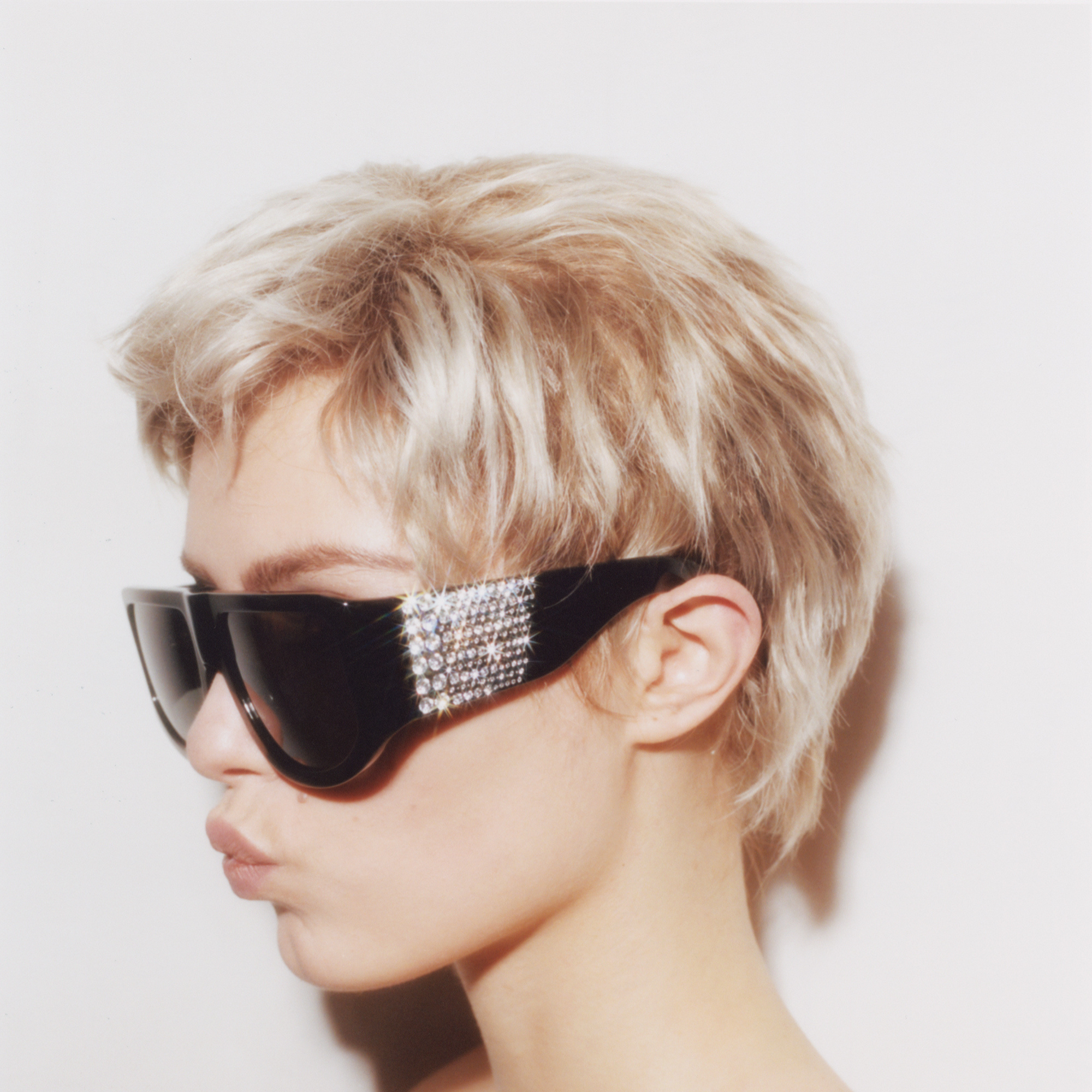 ’IT Girl’ with Crystals, Oversized Sunglasses in Black NUE STUDIO x LINDA FARROW