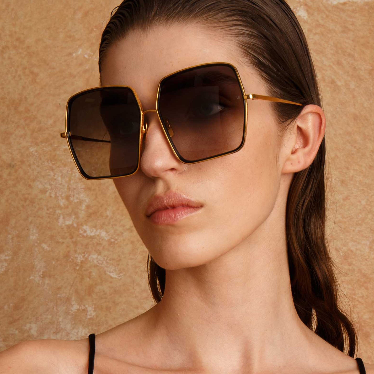 Camaro Oversized Sunglasses in Yellow Gold