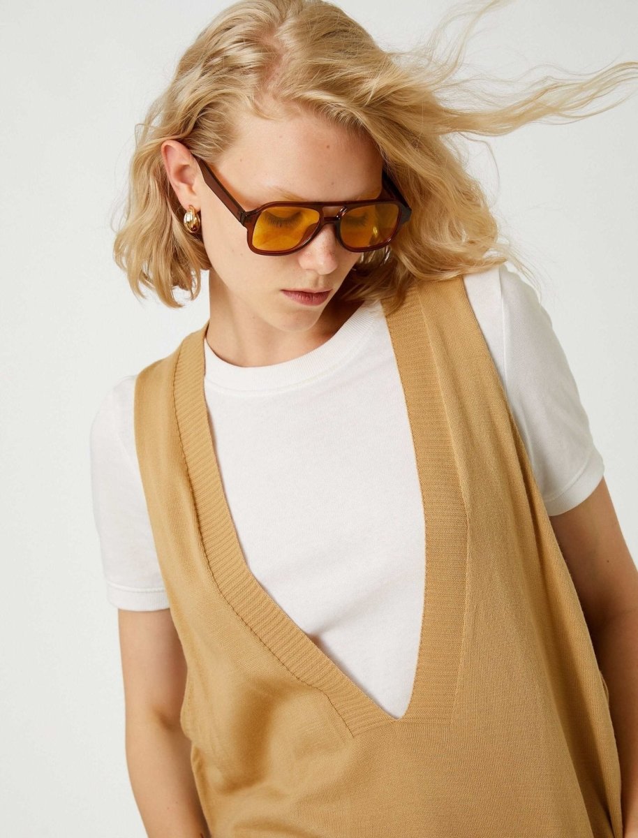 Oversized Sweater Vest In Camel - Usolo Outfitters