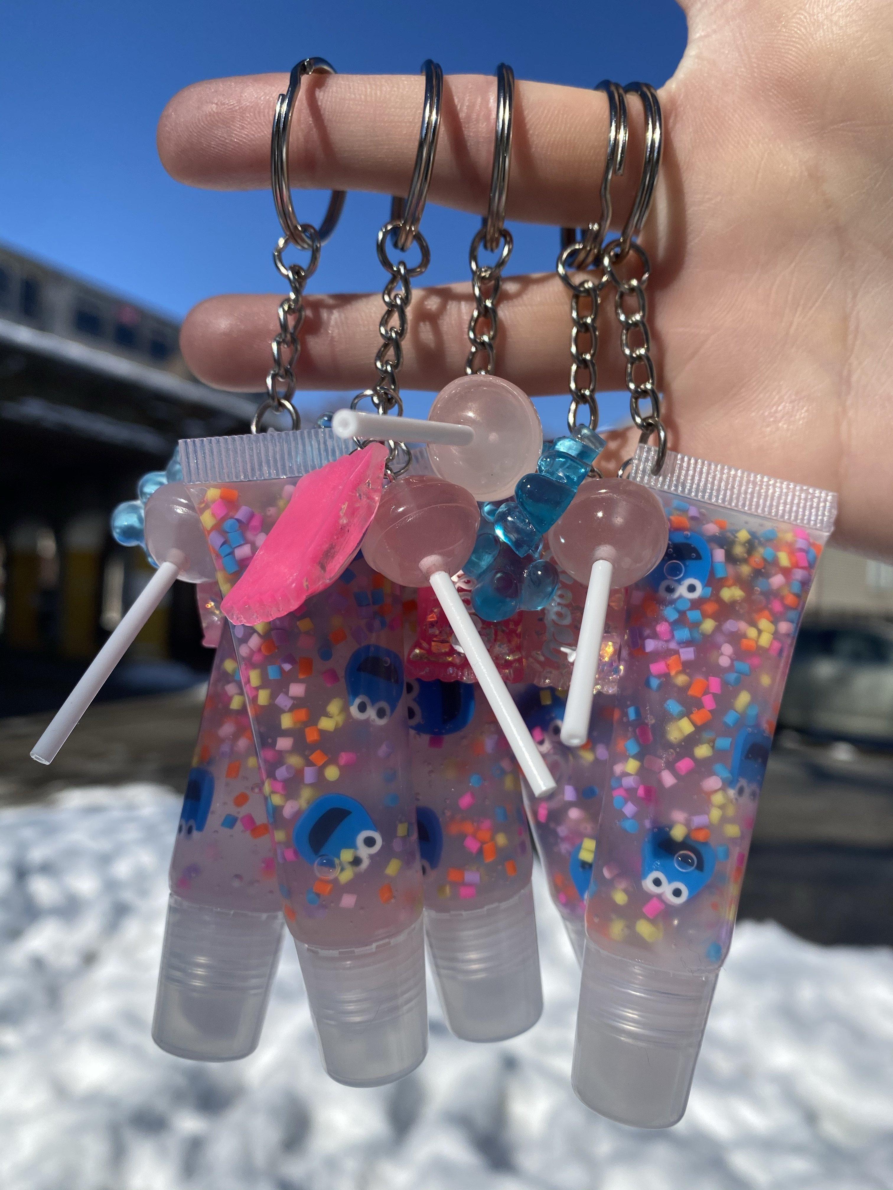 DIY Lip Gloss Keychain - Buggy and Buddy