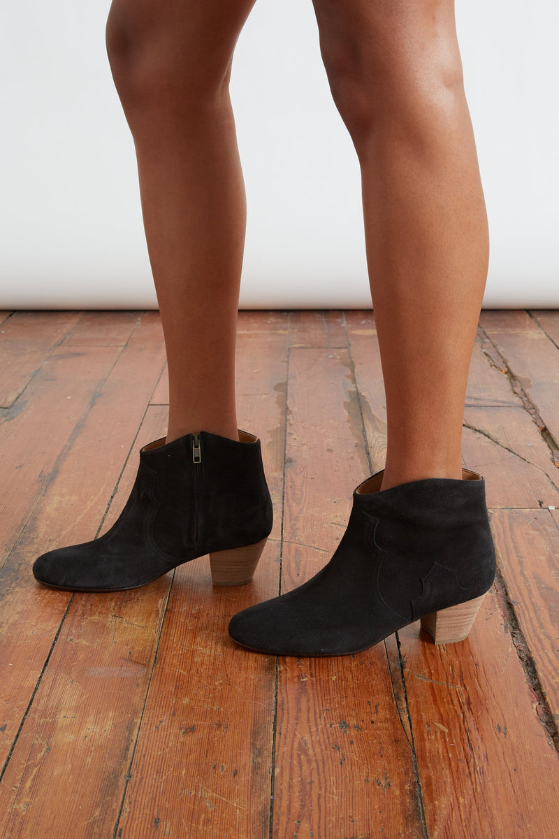 Isabel Marant Dicker Boot in Faded Black – Clothing