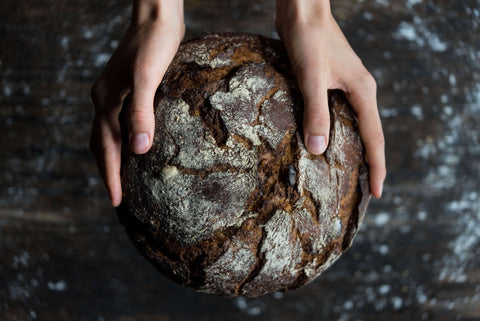 Mythen aufgelöst Kann man als Veganer Brot essen - team vegan