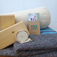 ensemble d'accessoires de yoga iyengar