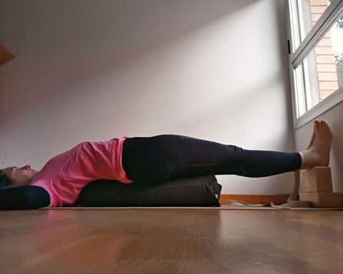 Élevez votre pratique avec notre bolster de yoga – Ananda Hum