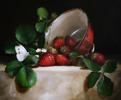 Still life with Strawberries and butterfly - oil on linen - 30 X 25 cm