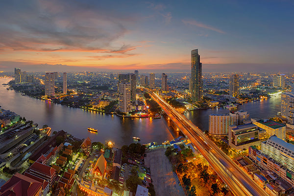 Curve Chao Phraya River Bangkok Thailand