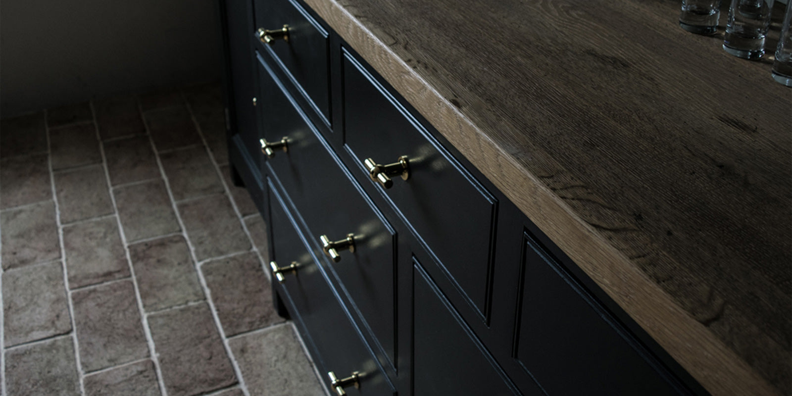 Cabinet handles: finding your match
