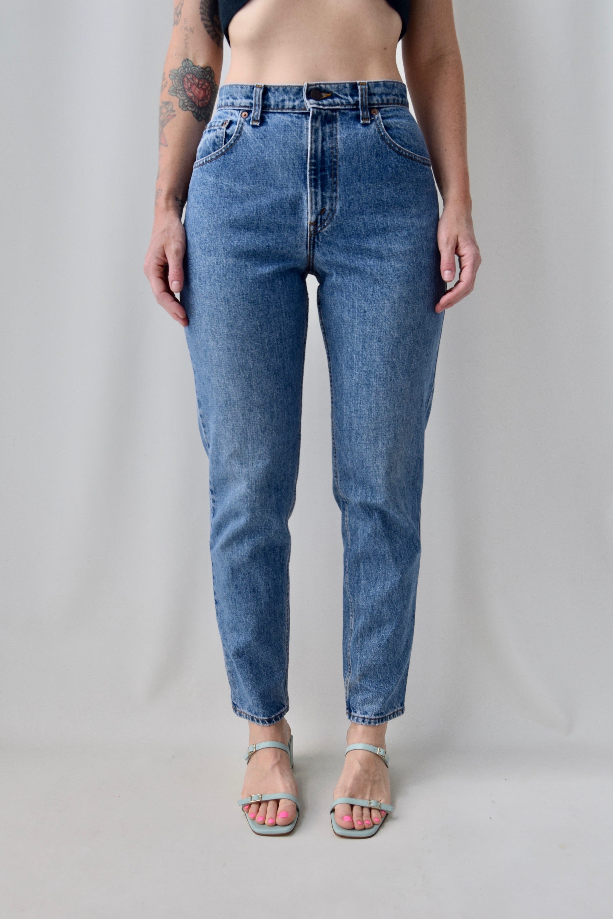 Levi's Mom Jeans – Community Thrift and Vintage