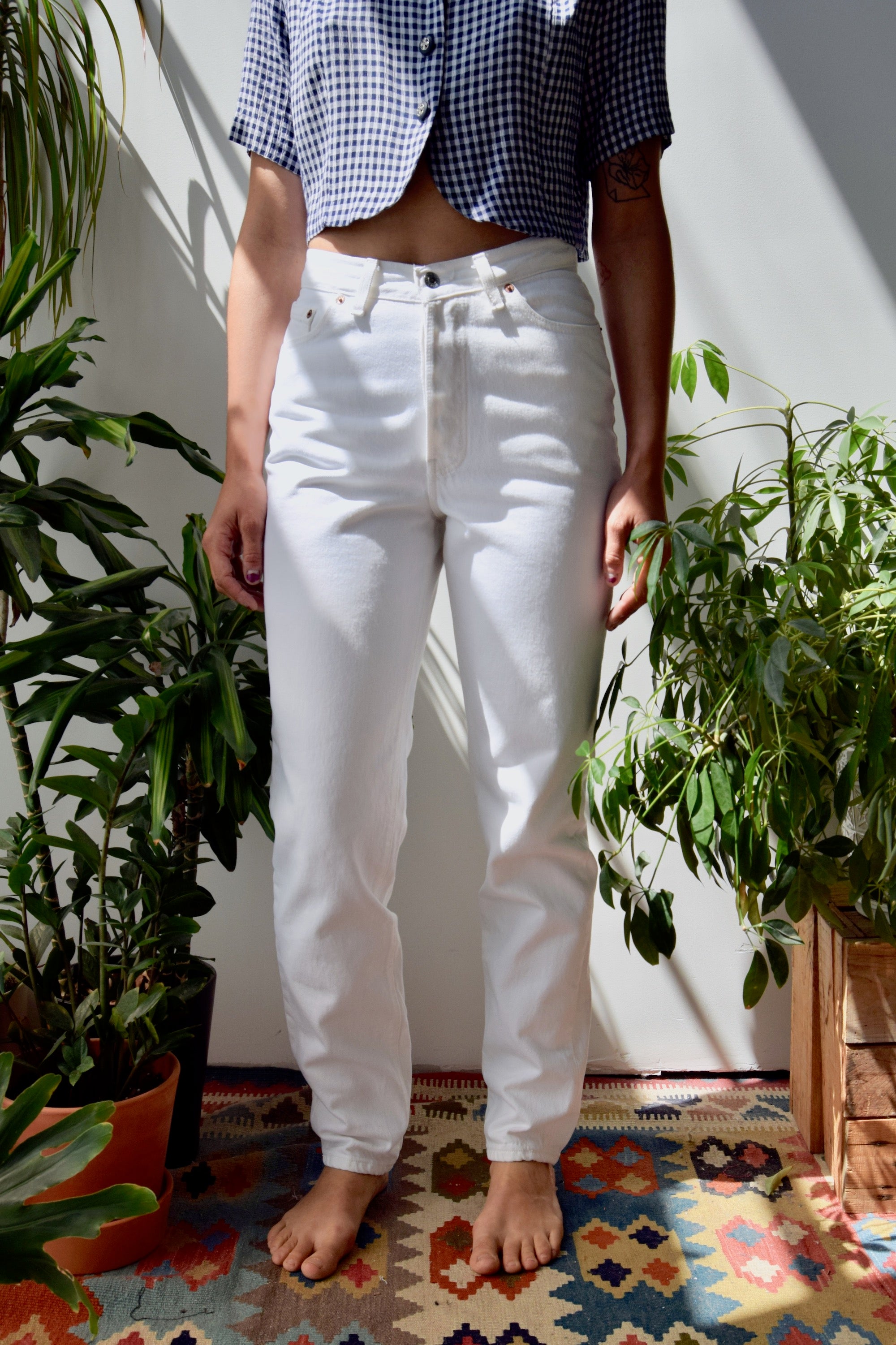 Levis 17501 White Tapered Jeans – Community Thrift and Vintage