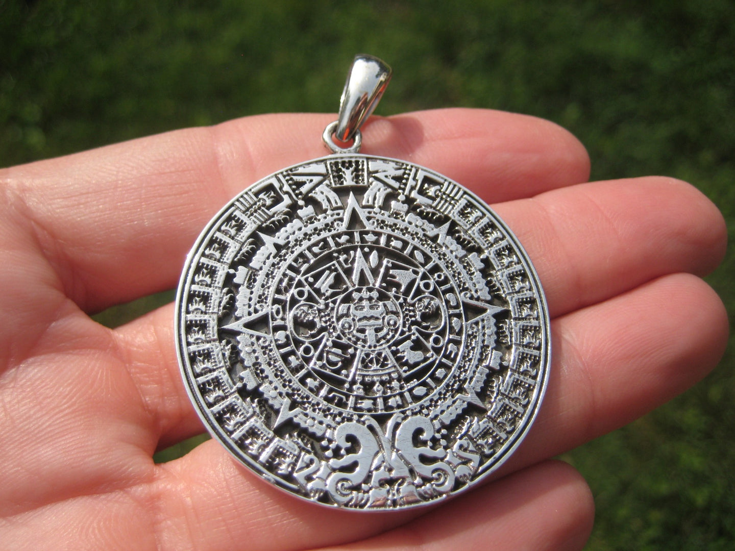 925 Sterling Silver Maya Mayan Calendar Mexico Pendant Necklace A40