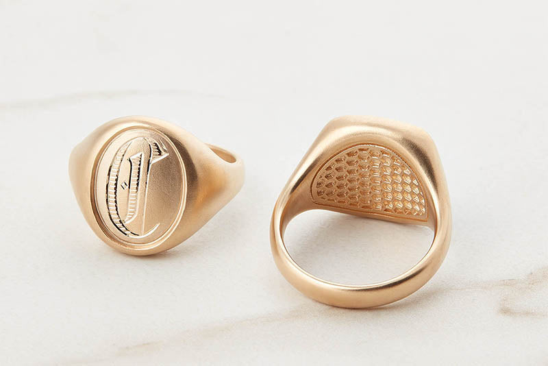 Oval Signet Ring with Honeycomb Back