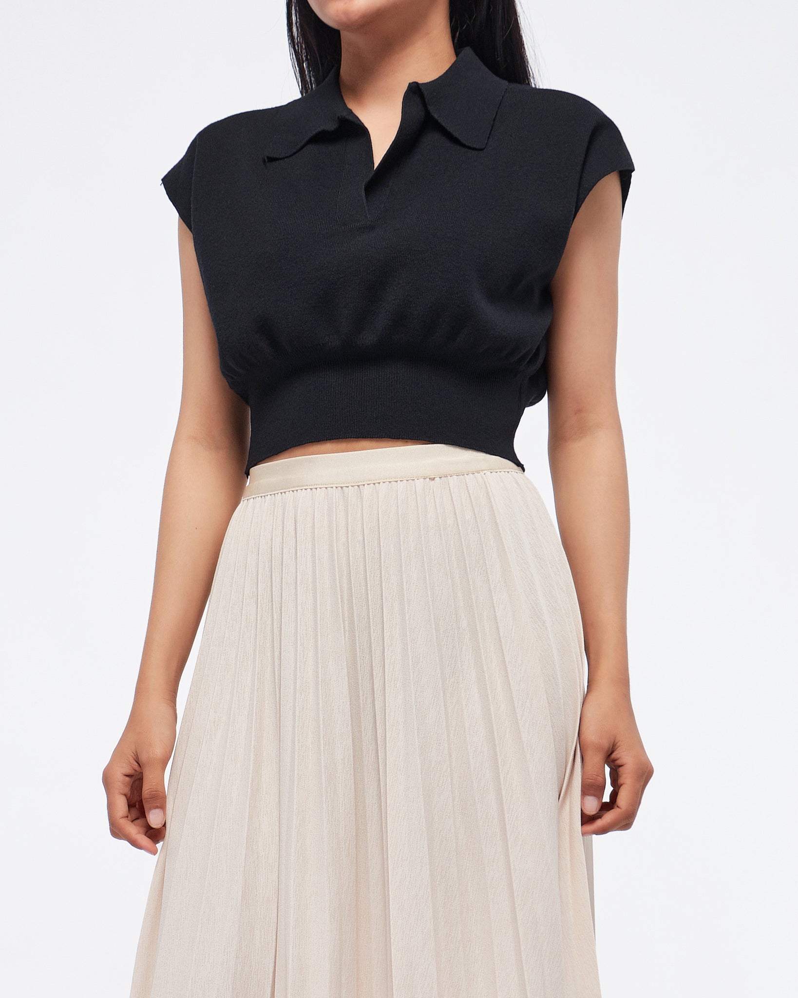 Soft Knit Polo Lady Crop Top  - MOI OUTFIT