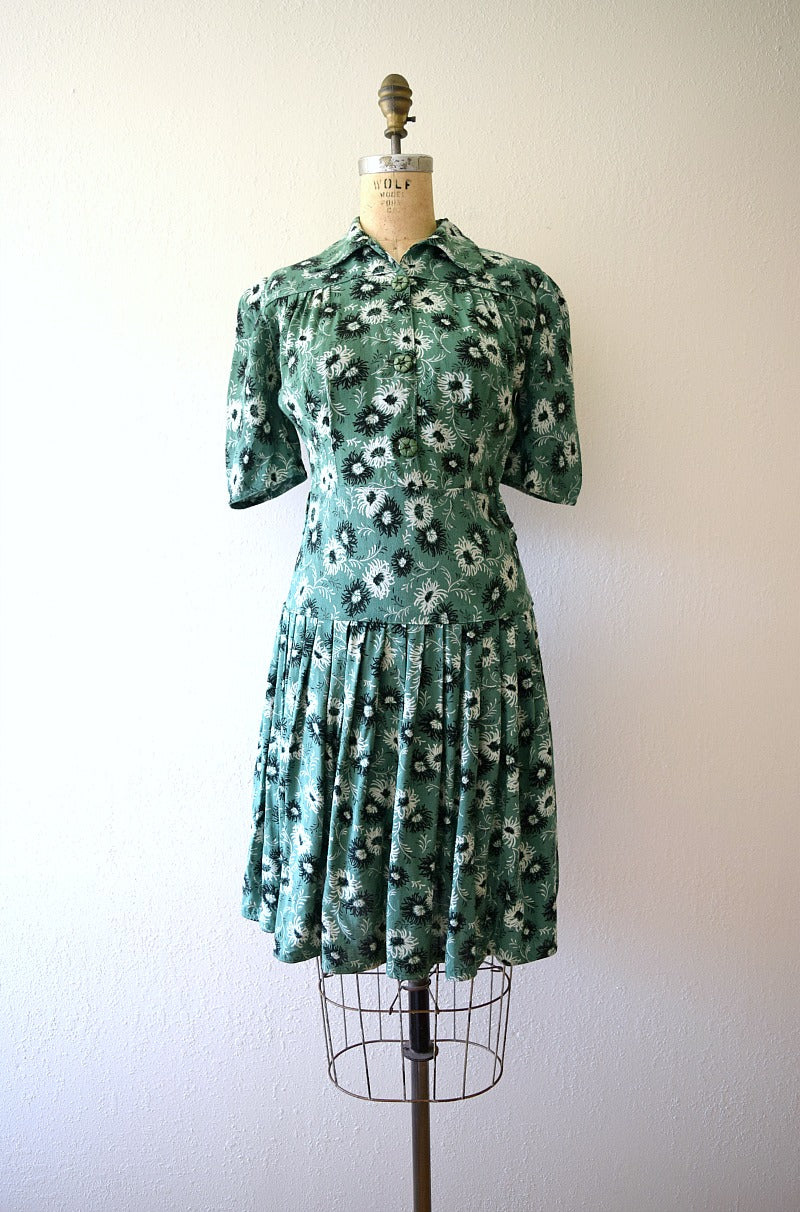 green 1940s dress
