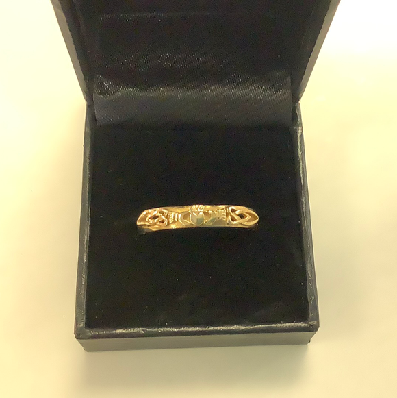 14k claddagh and trinity band size 10.5 #37