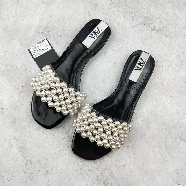 Zara Slippers with Pearl - Black 