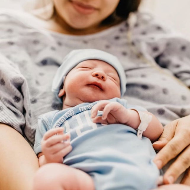 313 Day in Detroit - Newborn with mom.