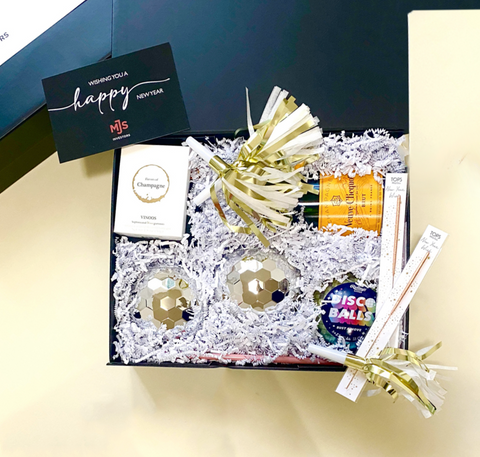 Holiday corporate gift box for clients 