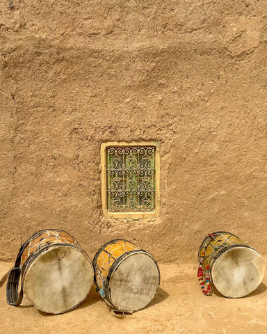 Les Pigeons du Sable Instruments 