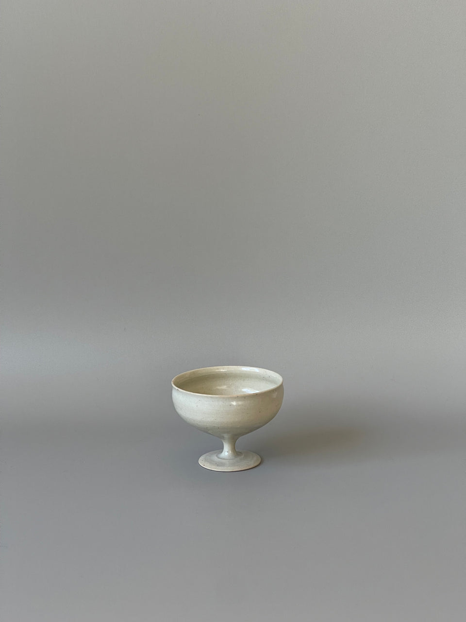 Light Grey Celadon Tea Cup (Beige)