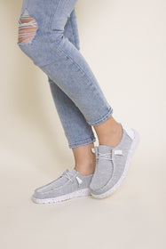 HEYDUDE Women's Wendy Shoes in Chambray Light Grey – Glik's