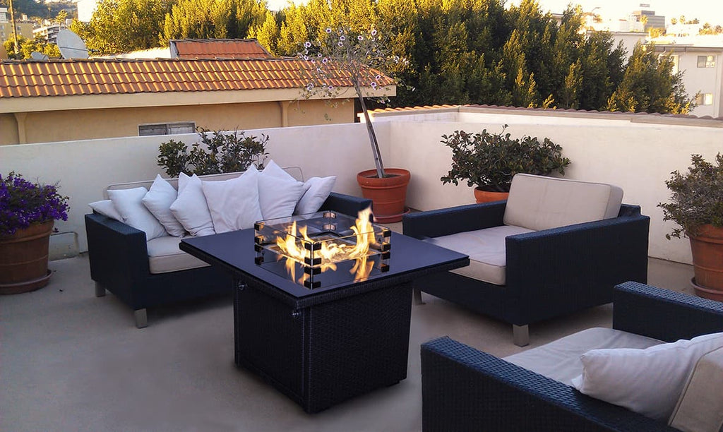 patio-table-with-fire-pit
