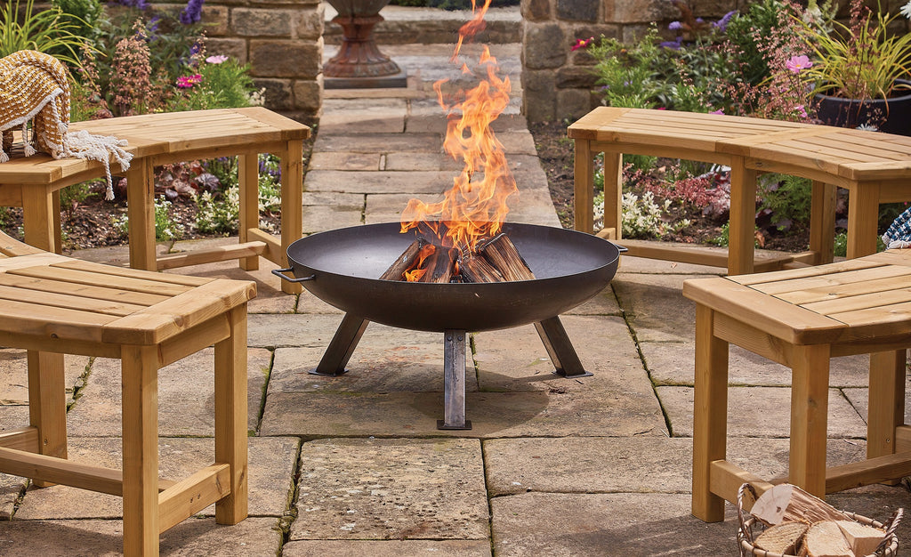 fire pit seating idea - circled benches