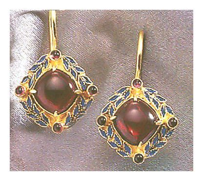 Heloise Garnet Earrings