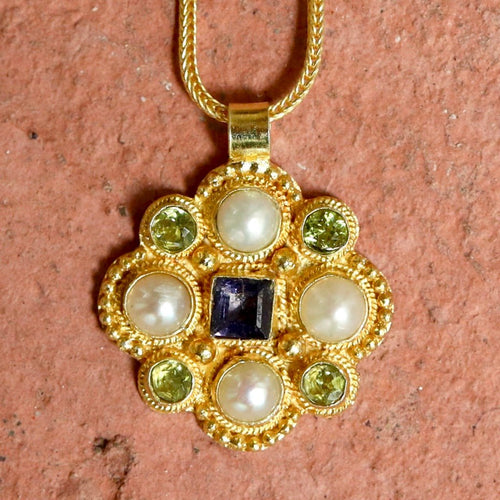 Buy Edwardian Platinum and Gold Peridot and Pearl Chandelier Necklace  Online | Arnold Jewelers