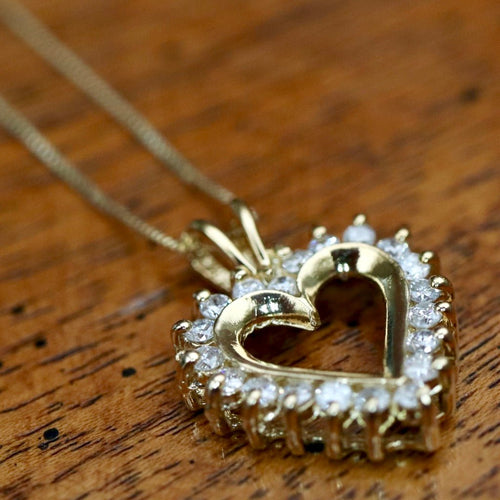 Love Sonnet 14k Gold and Diamond Necklace