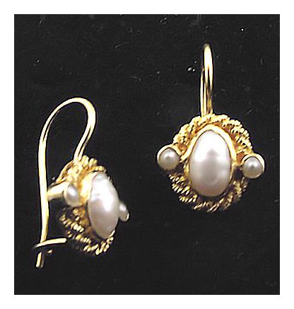 Pearl Earrings